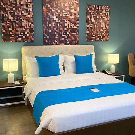 Fynn Boutique Hotel Bacoor Eksteriør bilde