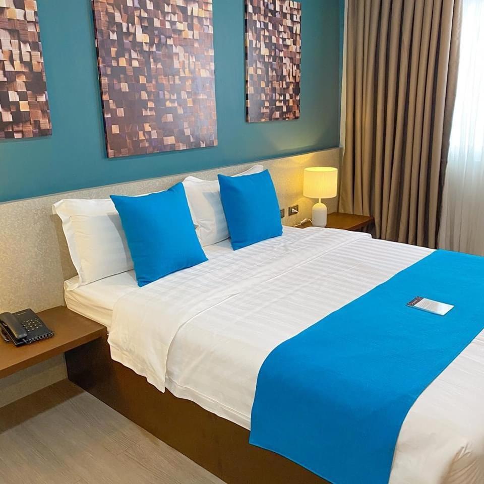 Fynn Boutique Hotel Bacoor Eksteriør bilde